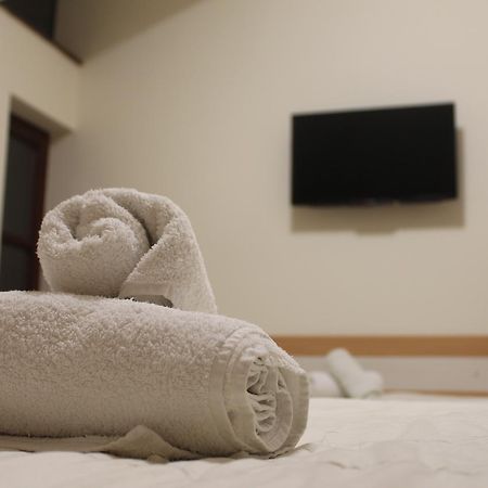 Wake Up Apartments And Rooms เบลเกรด ภายนอก รูปภาพ