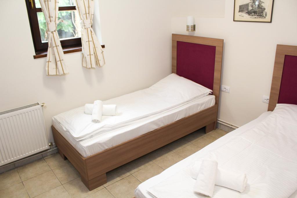 Wake Up Apartments And Rooms เบลเกรด ภายนอก รูปภาพ