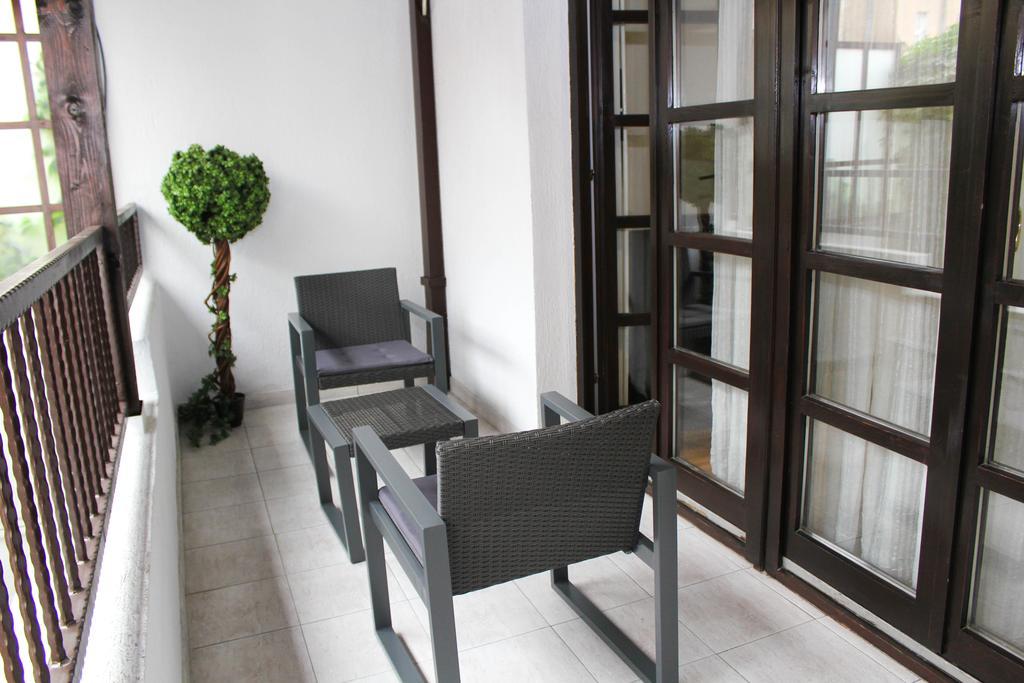 Wake Up Apartments And Rooms เบลเกรด ภายนอก รูปภาพ