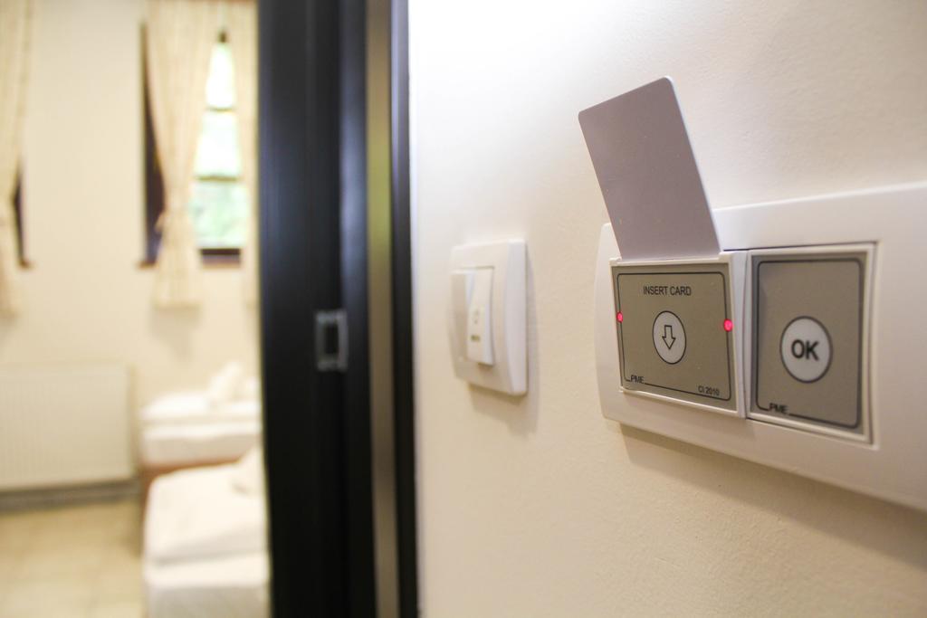 Wake Up Apartments And Rooms เบลเกรด ภายนอก รูปภาพ